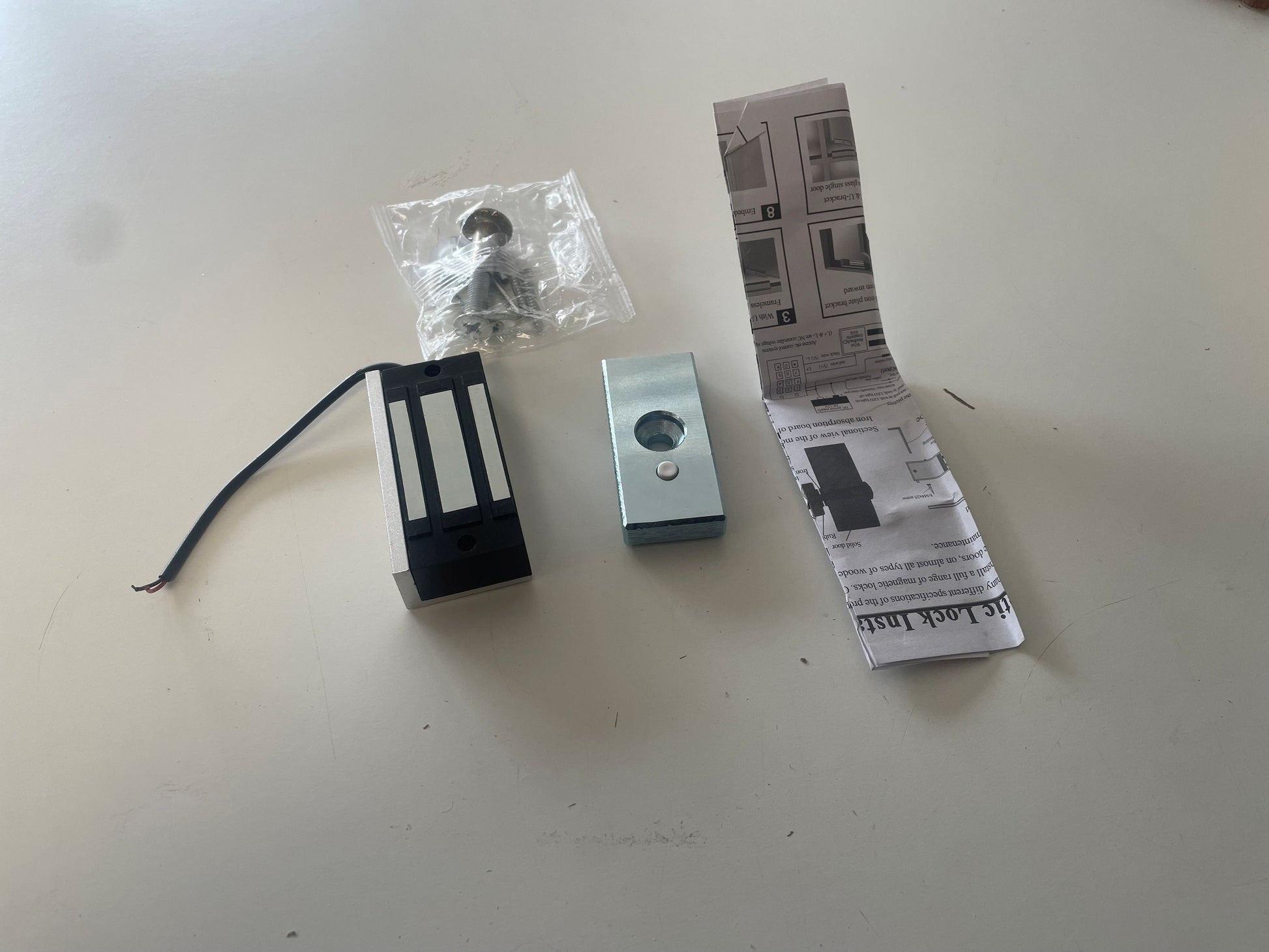 Small Internal Magnetic Lock,